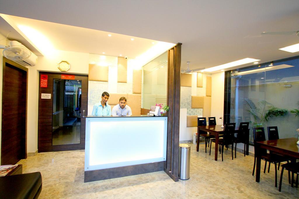 Crest Inn Калькутта Экстерьер фото